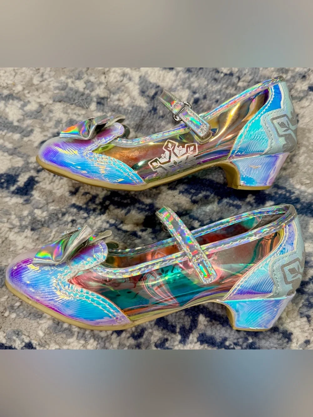 Disney Iridescent Holographic Mary Jane Dress Shoes with Bow - Silver/Multicolor